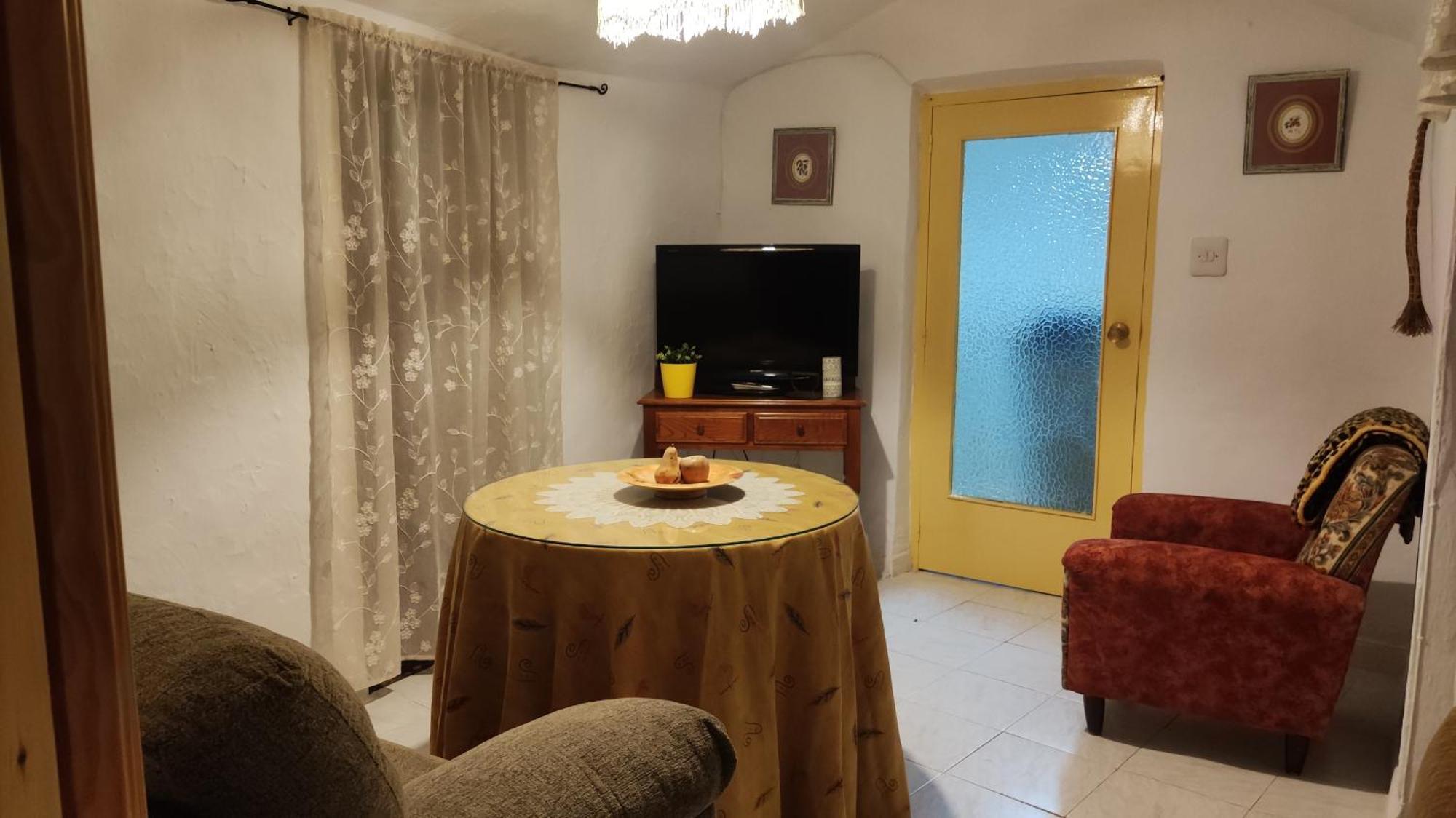Cueva La Tita Del Pan Guest House Bacor Екстериор снимка