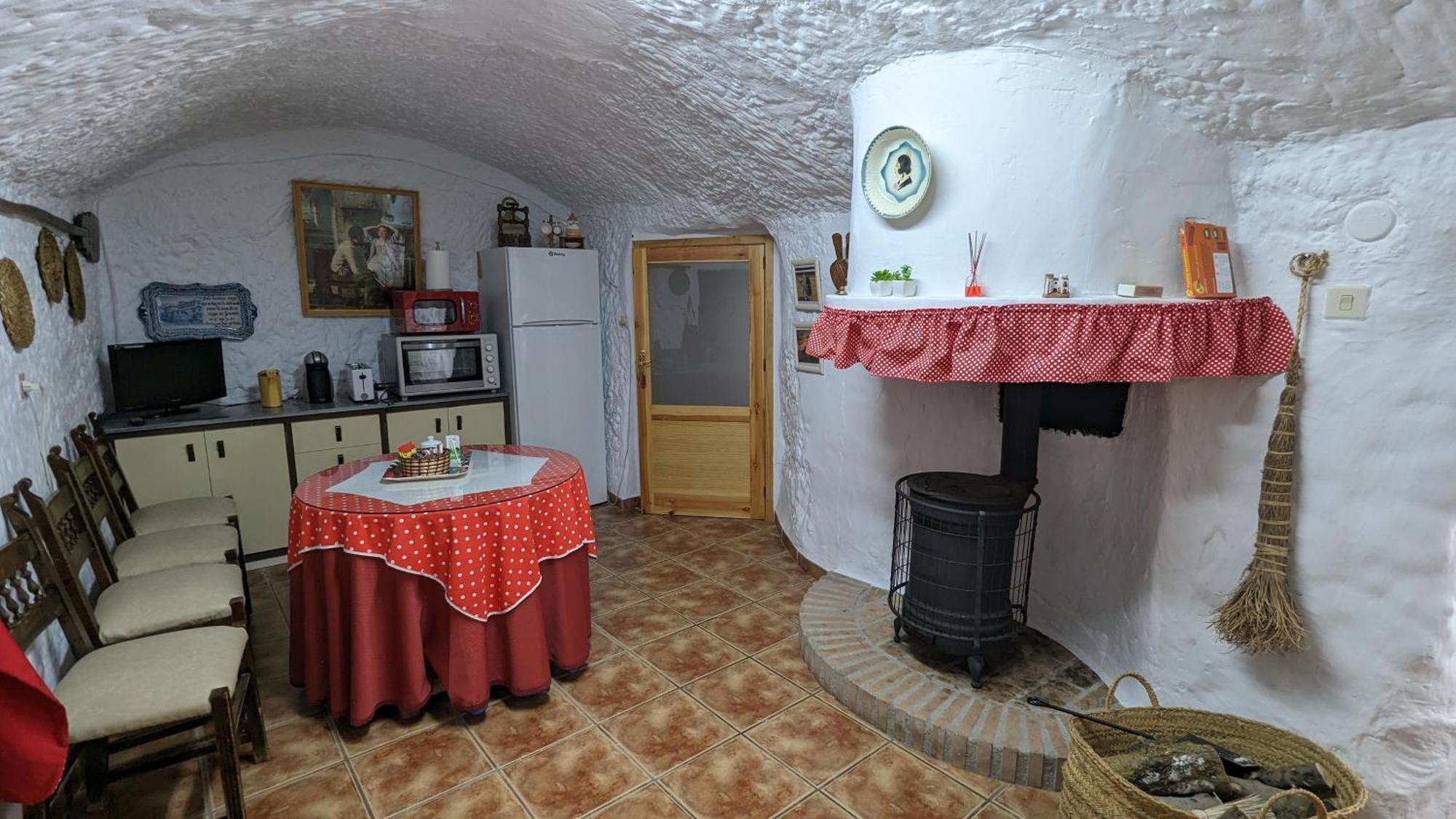 Cueva La Tita Del Pan Guest House Bacor Екстериор снимка